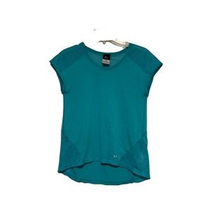 Women’s Nike DriFit Mesh Short Sleeve Tee Sz XS